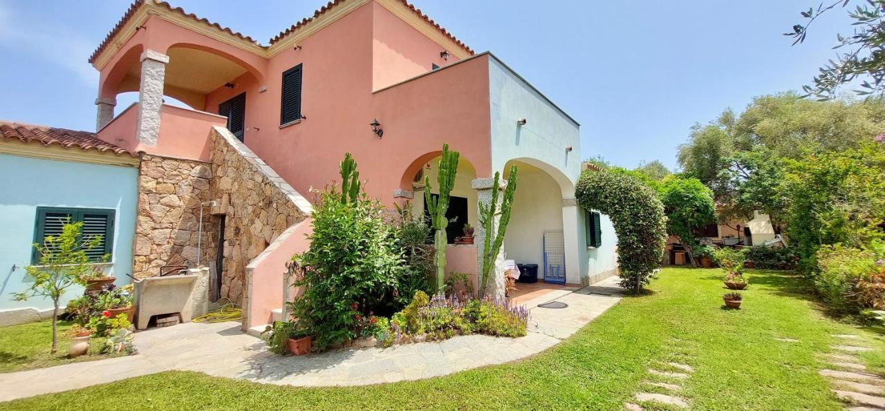 Iss Travel, La Padula - Apartments With Private Veranda And Parking San Teodoro  Buitenkant foto